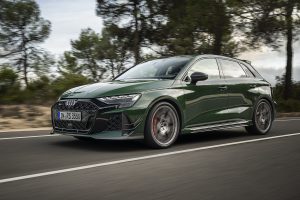 Audi RS 3 competition limited Sportback limitiertes Sondermodell Neuheit 50 Jahre Fünfzylinder Carbon-Karosserieteile Felgen Fahrwerk Innenraum-Veredelung