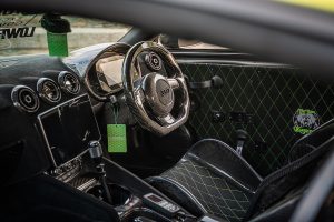 Audi TTS England Tuning Leistungssteigerung Abgasanlage Airride Luftfahrwerk Felgen Bremsen Carbon-Karosserie Innenraum-Veredelung Multimedia-Upgrade