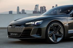 Audi e-tron GT concept Neuheit Studie Premiere LA Auto Show 2018 Messe