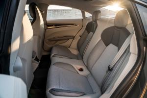 Audi e-tron GT concept Neuheit Studie Premiere LA Auto Show 2018 Messe