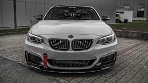 BMW M235i im Racing-Look auf candyroten ZP.08!