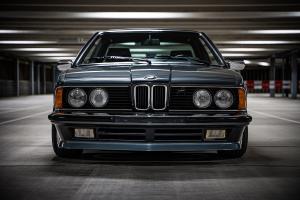 BMW E24 635 CSi Coupé Tuning Abgasanlage Fahrwerk Felgen Innenraum-Veredelung Belgien