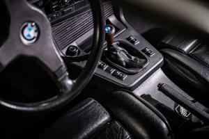 BMW E24 635 CSi Coupé Tuning Abgasanlage Fahrwerk Felgen Innenraum-Veredelung Belgien