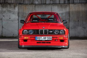 BMW E30 M3 Replika Tracktool Tuning Carbon Karosserieteile S54 Leistungssteigerung Gewindefahrwerk Felgen Bremsanlage Innenraum