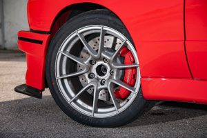 BMW E30 M3 Replika Tracktool Tuning Carbon Karosserieteile S54 Leistungssteigerung Gewindefahrwerk Felgen Bremsanlage Innenraum