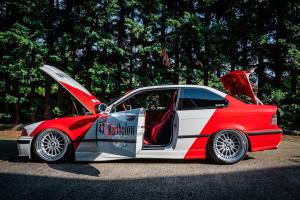 BMW E36 316i Coupé Tuning Airride Tieferlegung Felgen Bodykit Folierung Innenraum-Veredelung