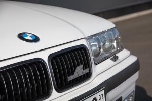 BMW E36 318is Limousine Tuning AC Schnitzer Motor-Optimierung Felgen Bodykit Innenraum-Veredelung Bremsen Gewindefahrwerk Soundanlage