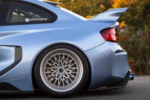 BMW F87 M2 Coupé Tuning Leistungssteigerung Widebody Karosseriekit Felgen Airride Luftfahrwerk Innenraum-Veredelung Carbon Topmodell