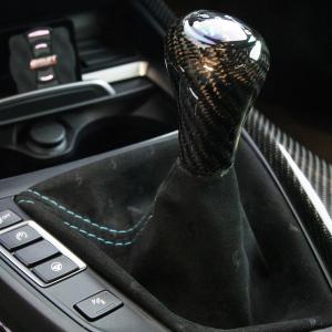 BMW F87 M2 Coupé Tuning Leistungssteigerung Widebody Karosseriekit Felgen Airride Luftfahrwerk Innenraum-Veredelung Carbon Topmodell