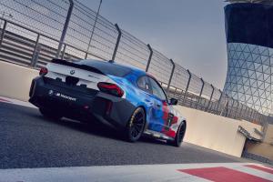 BMW G87 M2 Racing Neuheit Premiere Coupé Rennwagen Kundensport