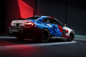BMW G87 M2 Racing Neuheit Premiere Coupé Rennwagen Kundensport