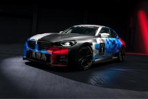 BMW G87 M2 Racing Neuheit Premiere Coupé Rennwagen Kundensport