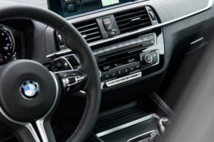 BMW M2 Competition Héritage Edition Sondermodell Frankreich Tradition