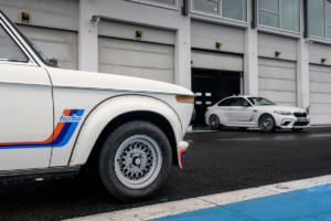 BMW M2 Competition Héritage Edition Sondermodell Frankreich Tradition BMW 2002 Turbo