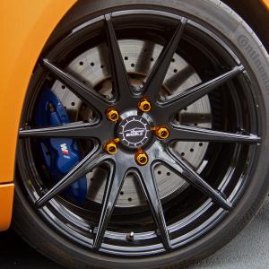 BMW M2 Coupé F87 Tuning Carbon-Karosserieteile Folierung Felgen Tieferlegung Leistungssteigerung