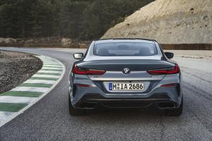 BMW 8er G15 Coupé M850i 2018 Luxusklasse
