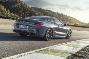BMW 8er G15 Coupé M850i 2018 Luxusklasse