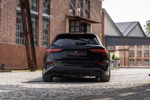 Barracuda Racing Wheels Audi S3 Sportback Tuning Felgen Räder Razzer Tieferlegung Gewindefahrwerk Kompaktklasse Hot Hatch 