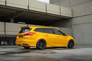 Barracuda Racing Wheels Dragoon Ford Focus ST Turnier Tuning Felgen Tieferlegung Gewindefahrwerk Fahrzeugtechnik EFF JMS Fahrzeugteile