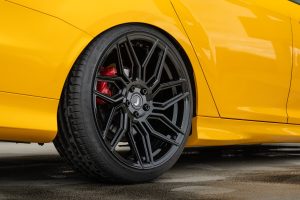 Barracuda Racing Wheels Dragoon Ford Focus ST Turnier Tuning Felgen Tieferlegung Gewindefahrwerk Fahrzeugtechnik EFF JMS Fahrzeugteile