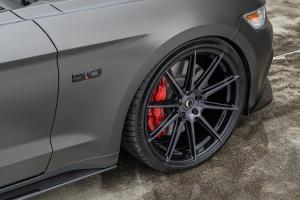 Barracuda Racing Wheels Ford Mustang GT LAE S550 cardiologie Tuning Felgen Project 2.0 Gewindefahrwerk Folierung Abgasanlage