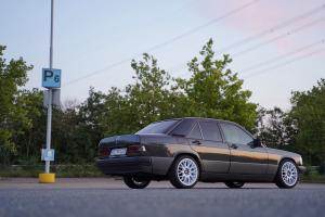 Barracuda Racing Wheels Mercedes-Benz W201 190 E Tuning Karizzma Felgen Tieferlegung MB-Custom JMS Fahrzeugteile