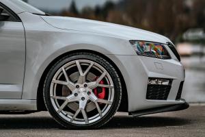 Barracuda Racing Wheels Skoda Octavia RS Combi Tuning Felgen Räder Tzunamee EVO Tieferlegung Kompaktklasse Topmodell Aerotechnik JMS Fahrzeugteile