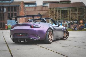 Barracuda Racing Wheels Summa Mazda MX-5 Roadster Tuning Felgen Räder Gewindefahrwerk Tieferlegung Karosserieteile Abgasanlage Folierung