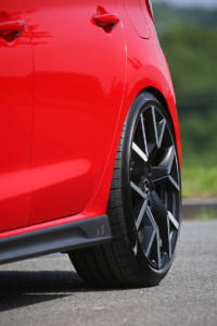 Barracuda Racing Wheels Tzunamee EVO Hyundai i30 N Felgen Fahrwerk