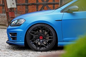 Barracuda Racing Wheels Ultralight Series VW Golf 7 R Tuning Felgen Dragoon Tieferlegung Folierung Karosserieteile Abgasanlage MB Custom Hot Hatch Topmodell