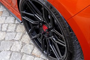 Barracuda Racing Wheels Ultralight Series VW Golf 7 R Tuning Felgen Dragoon Tieferlegung Folierung Karosserieteile Abgasanlage MB Custom Hot Hatch Topmodell