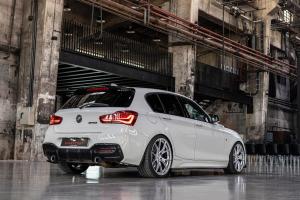 BMW M140i von Barracuda Racing Wheels Europe
