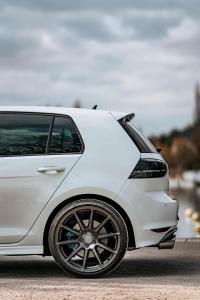 VW Golf 7 R auf Project 2.0 von Aerotechnik AG