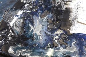 Benzinkopf Künstler Fotografie Inszenierung Epoxidharz Rahmen Wiener Neustadt Österreich Art of Vehicles Atelier