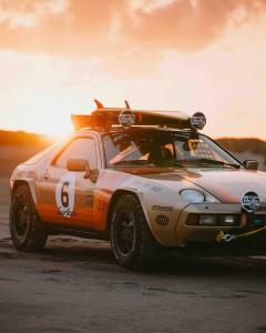 Klassik Porsche 928 S Surfari
