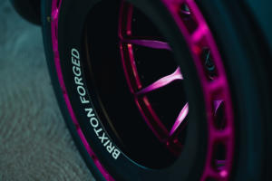 Bisimoto Engineering Porsche 935 KEV Sportwagen Elektroauto 911 Tuning USA