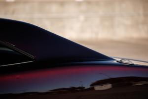 Blazin Rodz 1970 Dodge Charger Sangria HEMI Crate Engine Felgen Fahrwerk Bremsen Carbon Karosserie Innenraum USA Muscle Car Restomod