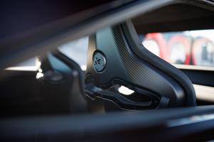 Blazin Rodz 1970 Dodge Charger Sangria HEMI Crate Engine Felgen Fahrwerk Bremsen Carbon Karosserie Innenraum USA Muscle Car Restomod