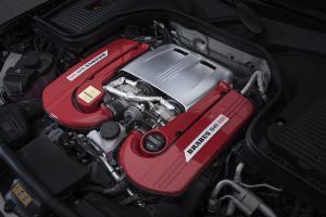 Brabus 600 Compact SUV Mercedes-AMG GLC 63 S Tuning