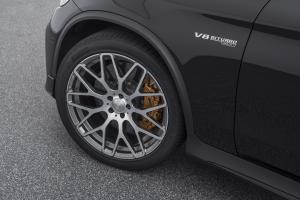 Brabus 600 Compact SUV Mercedes-AMG GLC 63 S Tuning