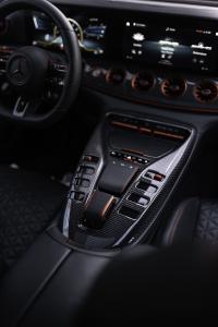 Brabus 930 Tuning Mercedes-AMG GT 63 S 4MATIC+ E Performance 4-Türer Coupé Leistungssteigerung Carbon Bodykit Felgen Tieferlegung Innenraum-Veredelung