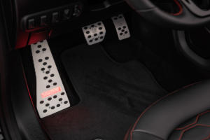 Brabus Ultimate E Facelift Neuheit Smart EQ Fortwo Cabrio Elektroauto Tuning Leistungssteigerung Bodykit