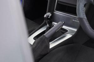 Built by Legends Nissan Skyline GT-R R34 Restomod Motor-Upgrade Fahrwerk Bremsanlage Felgen Tuning Carbon JDM SEMA Show 2024 Sportwagen Coupé Topmodell