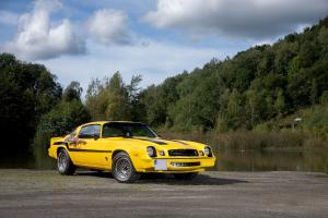 Chevrolet Camaro 1979 Bumblebee Lackierung Oldtimer Restaurierung Berlinetta Coupe US-Muscle Car Transformers