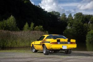 Chevrolet Camaro 1979 Bumblebee Lackierung Oldtimer Restaurierung Berlinetta Coupe US-Muscle Car Transformers