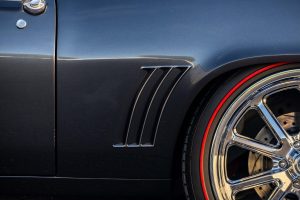Chevrolet Camaro Coupé 1969 Restomod Tuning Custom LS3-V8 Getriebe Chassis Fahrwerk Tieferlegung Bremsen Felgen Innenausstattung USA Muscle Car Oldtimer Klassiker Auktion Bring a Trailer