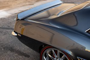 Chevrolet Camaro Coupé 1969 Restomod Tuning Custom LS3-V8 Getriebe Chassis Fahrwerk Tieferlegung Bremsen Felgen Innenausstattung USA Muscle Car Oldtimer Klassiker Auktion Bring a Trailer
