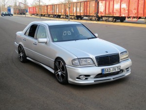 Mercedes-Benz C180 W202