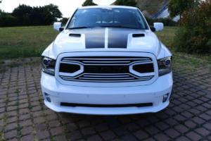 Uncle Sam`s Automobile: US-Car-Fahren auf Zeit!