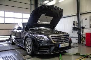 Mercedes-Benz im S 450 EQ von DTE Systems